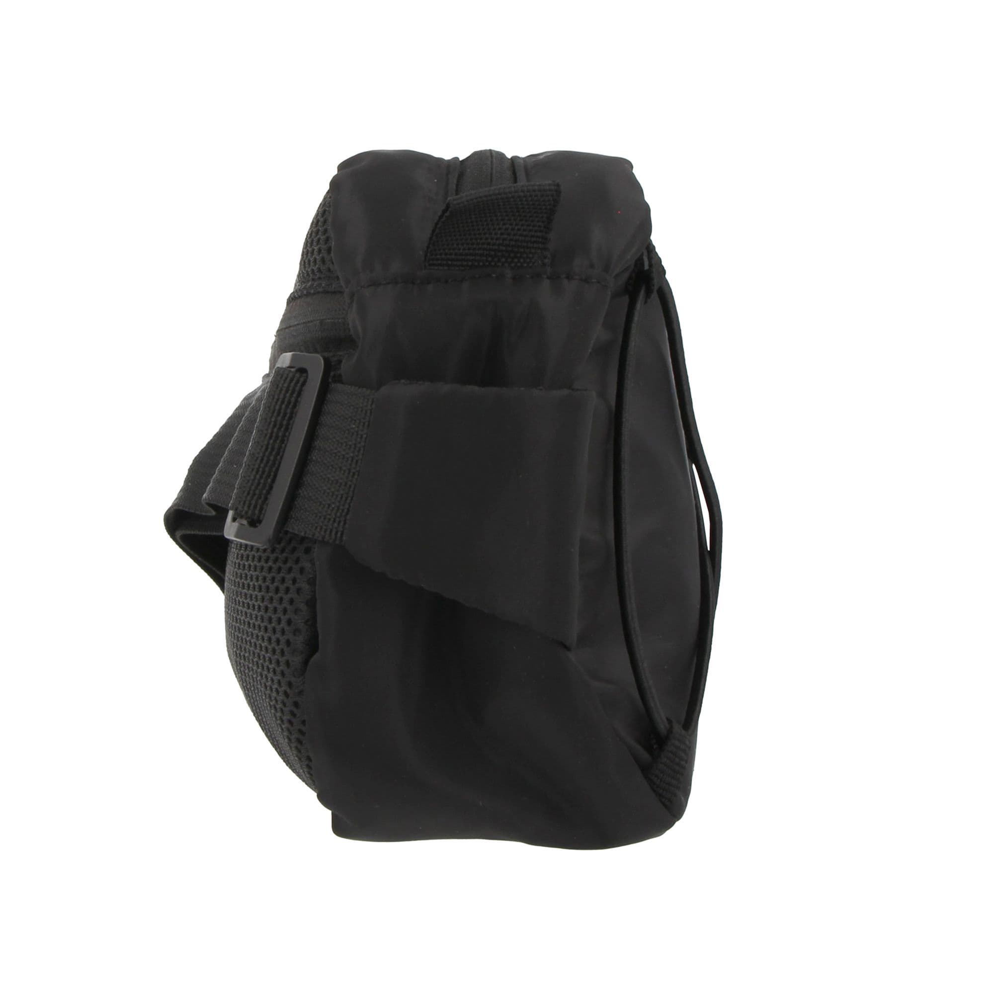 Crossbody-veske i R-PET med snøredetaljer – bilde 2