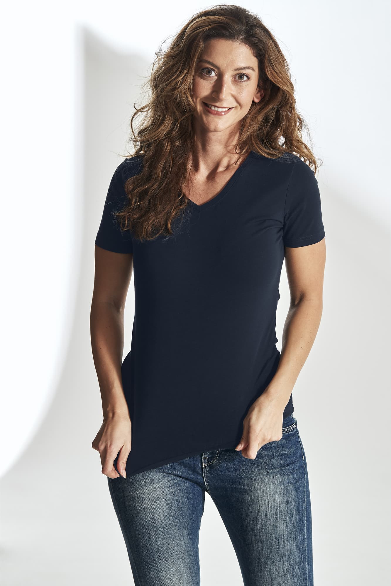 Stretch V-Neck Lady